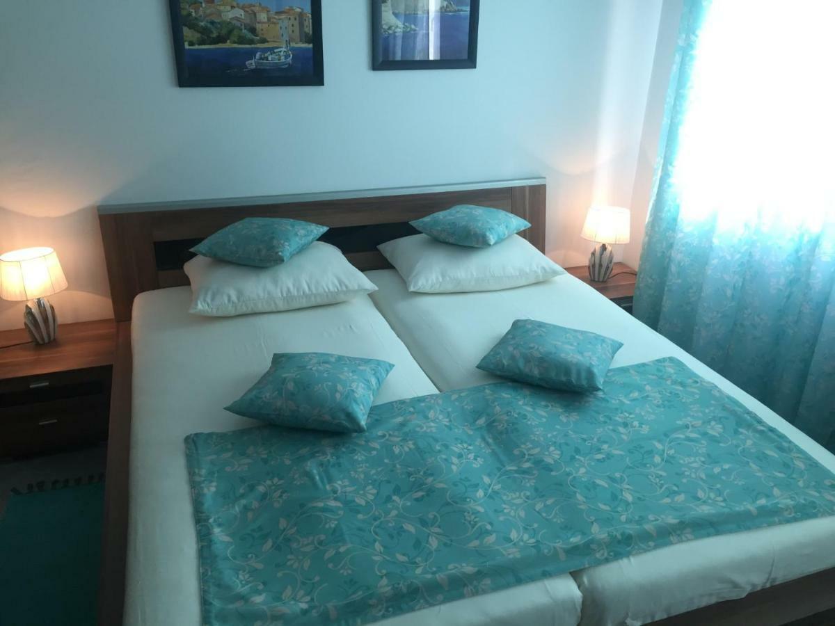 Apartment Vila Lina 维尔 外观 照片